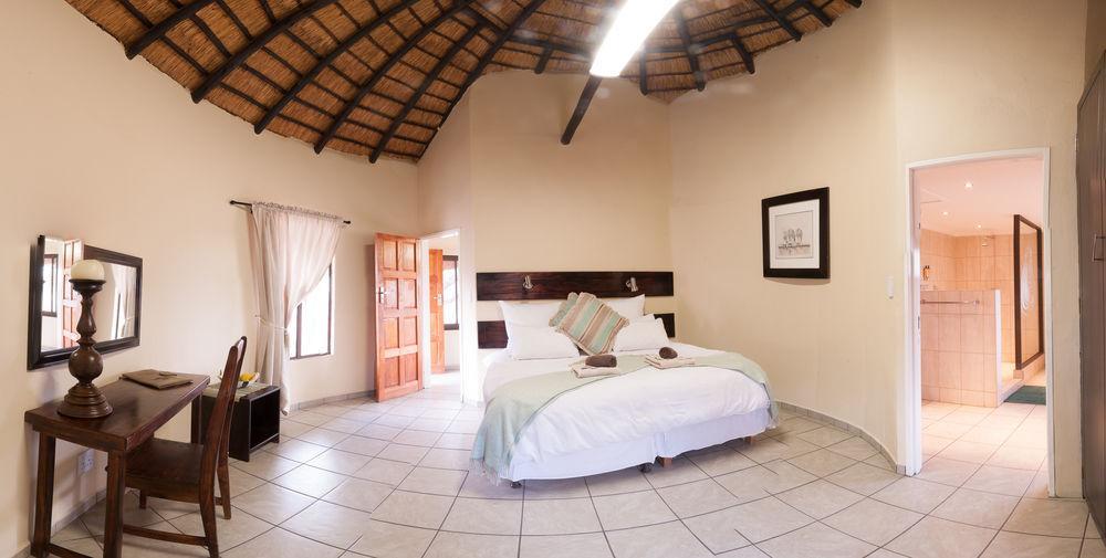 Tshukudu Game Lodge - Ходспруит Екстериор снимка